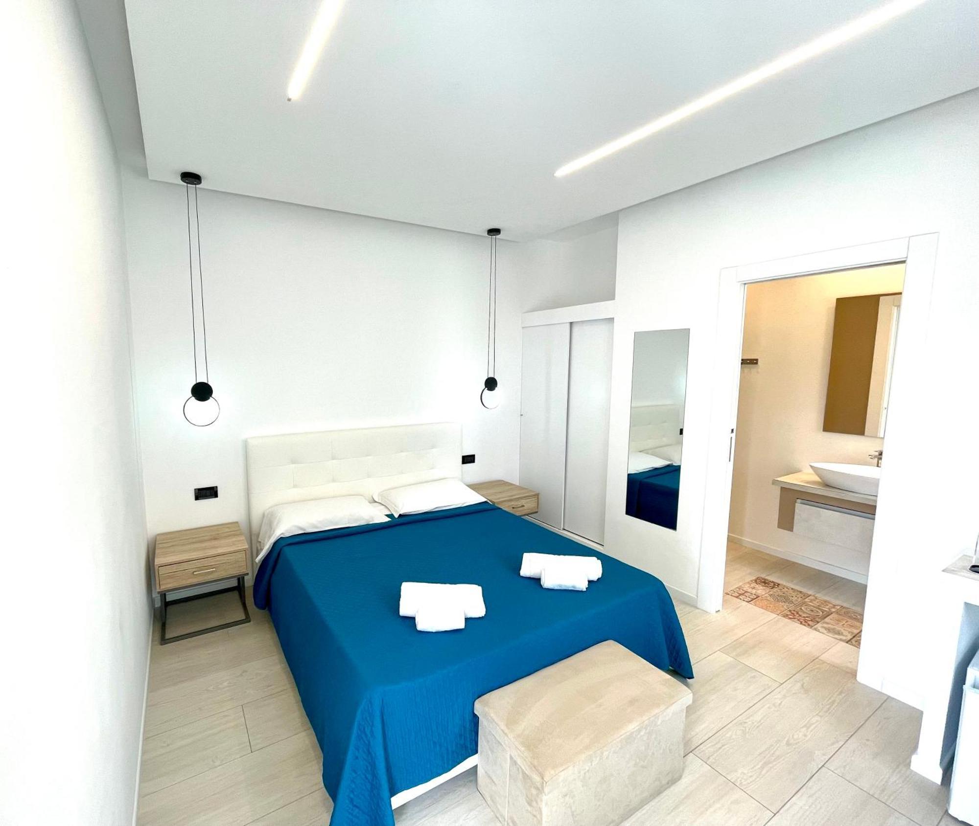 Magenta Rooms Olbia Bagian luar foto